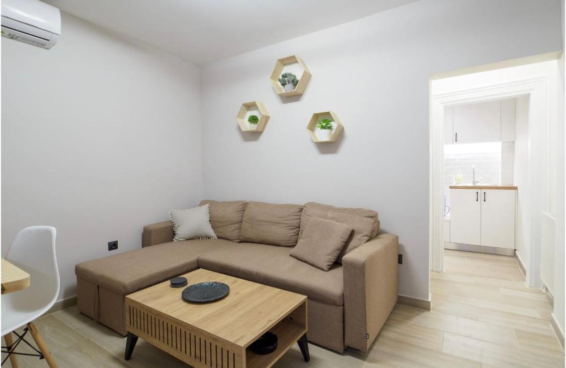 Athenian Central Studio With Garden! Exterior photo